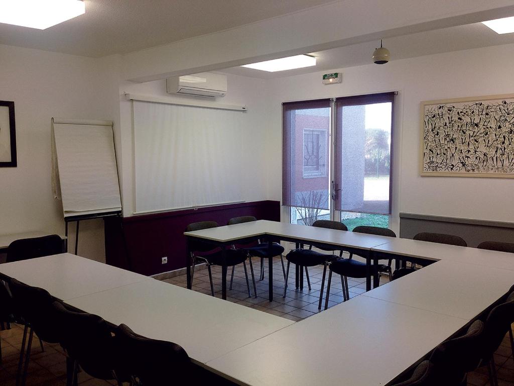 Le Sud Contact Hotel Mauguio Montpellier img19 Le Sud Contact Hotel Mauguio Montpellier img19