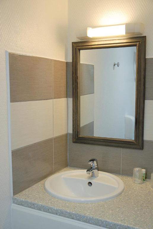 Le Sud Contact Hotel Mauguio Montpellier img20 Le Sud Contact Hotel Mauguio Montpellier img20