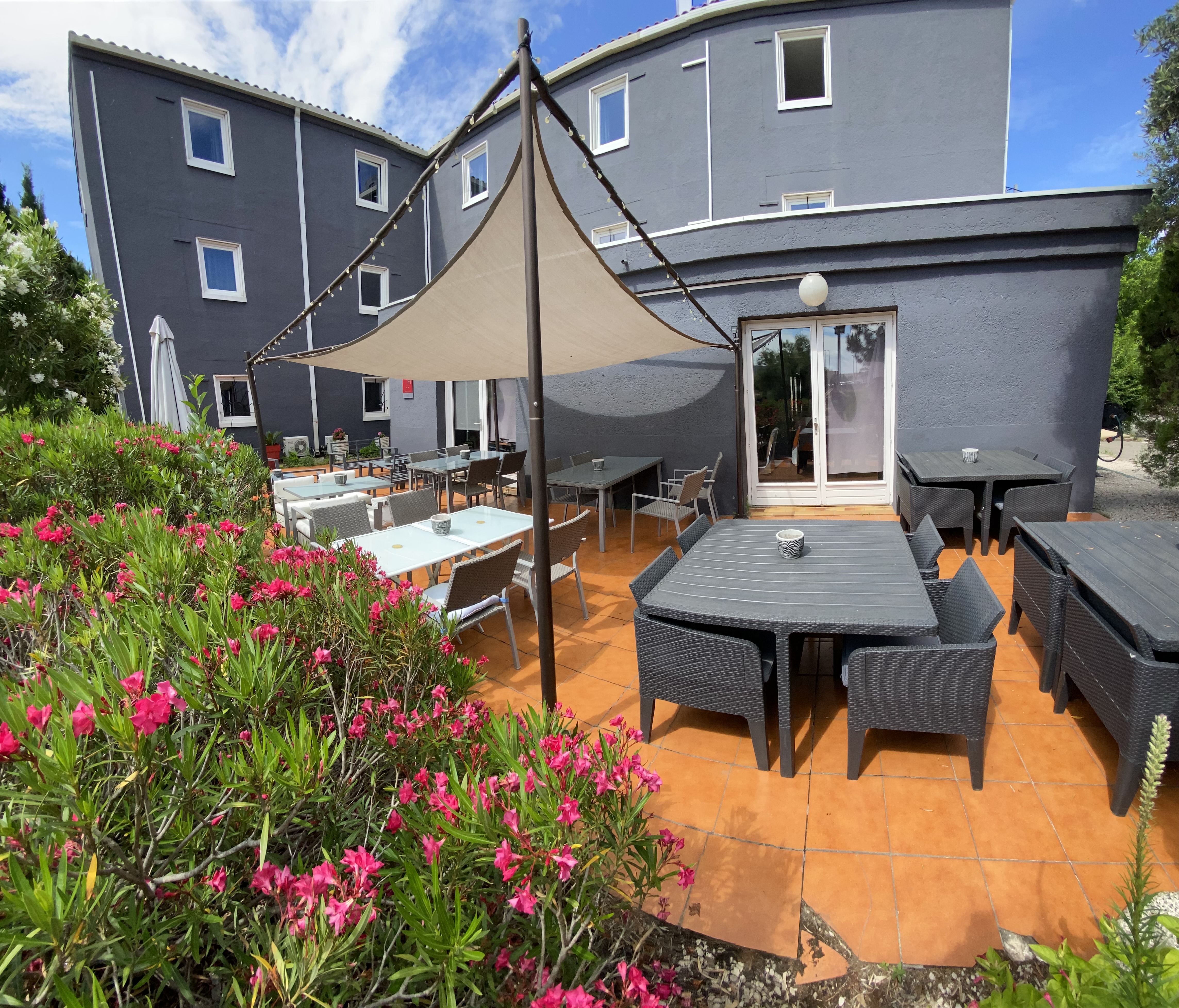 Le Sud Contact Hotel Mauguio Montpellier img32 Le Sud Contact Hotel Mauguio Montpellier img32